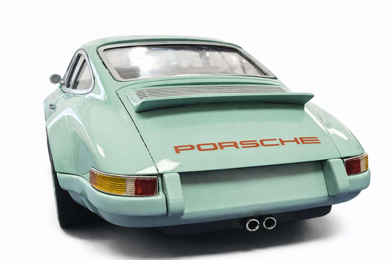 Porsche 911 Singer and Engine