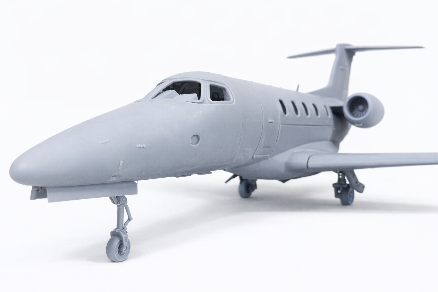 Airplane Embraer Phenom 300