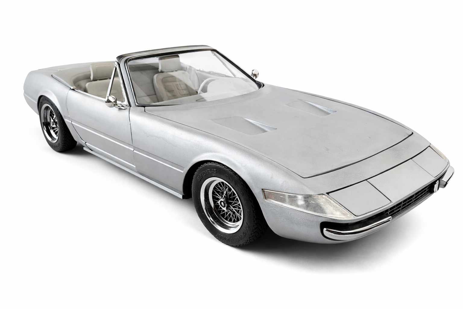 Ferrari 365 GTS/4 Daytona 1972 Spide – Classic Models and Arts Ferrari 365 GTS/4 Daytona 1972 Spide – Classic Models and Arts