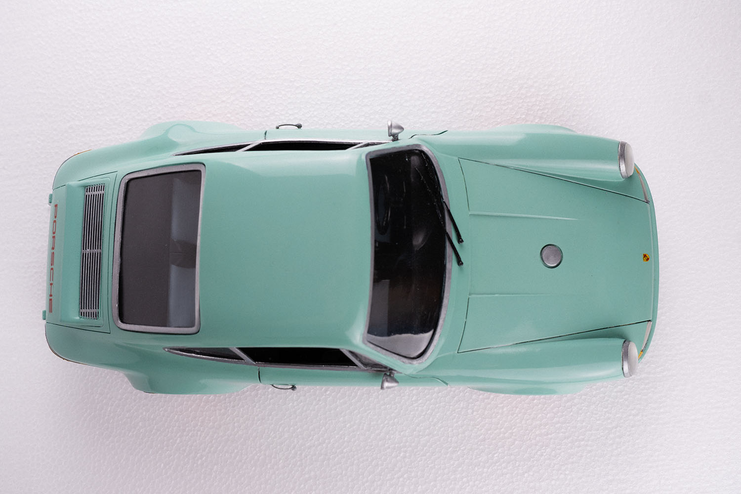 Porsche 911 Singer 1/8 Model Kit DIY - Image 8