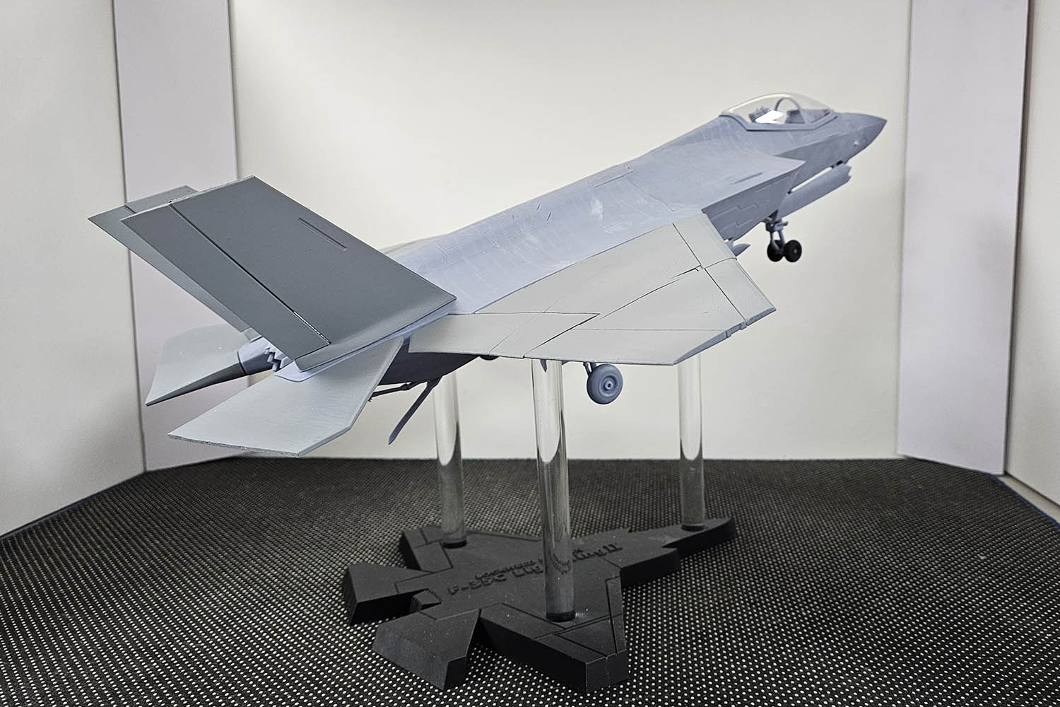 F-35 C Lightning II 1/18 Model Kit DIY - Image 5