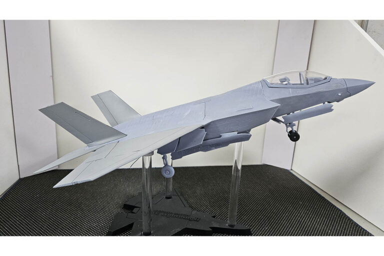 F-35 C Lightning II Model Kit DIY
