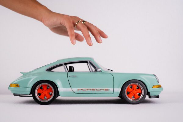 Porsche 911 Singer Model Kit DIY