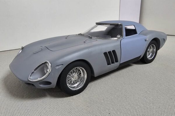 Ferrari 250 GTO 1964 By Scaglietti 1/8 Model Kit DIY