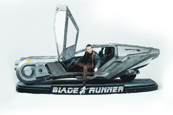 Peugeot Spinner Blade Runner 2049 1/8 Model Kit DIY