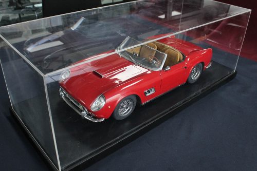Ferrari California 250 GT Display Cabinet Ferrari California 250 GT Display Cabinet